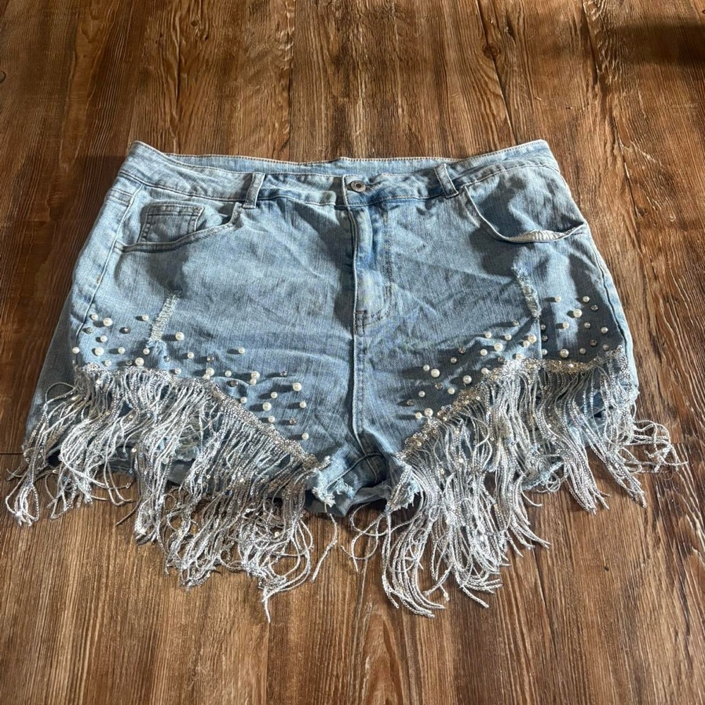 Pearl Embellished Fringe Denim Shorts